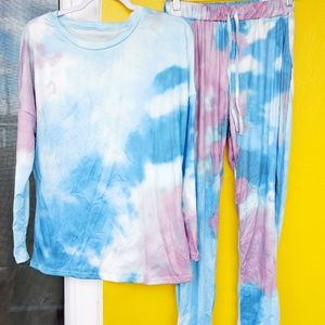 Womens outfit,tie dye,size M